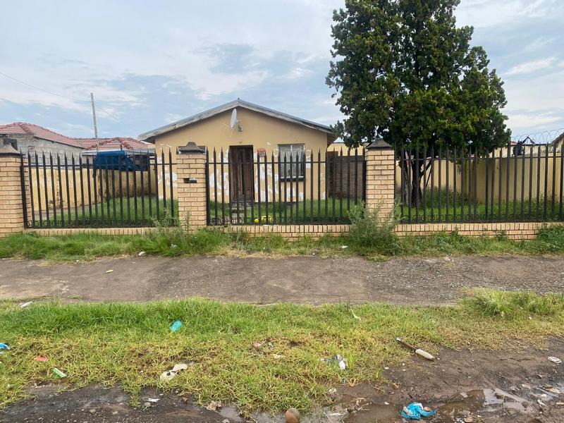 5 Bedroom Property for Sale in Mlungisi Eastern Cape
